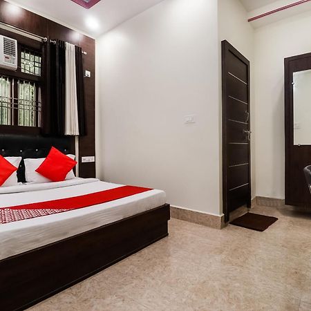 Hotel O Gdd Kuteer Noida Esterno foto