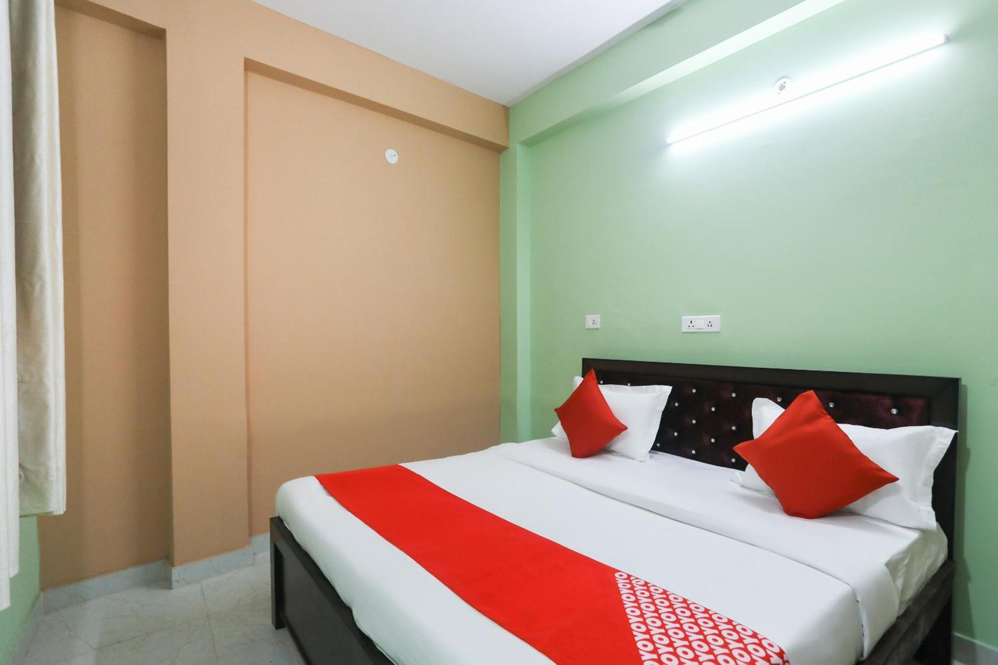 Hotel O Gdd Kuteer Noida Esterno foto