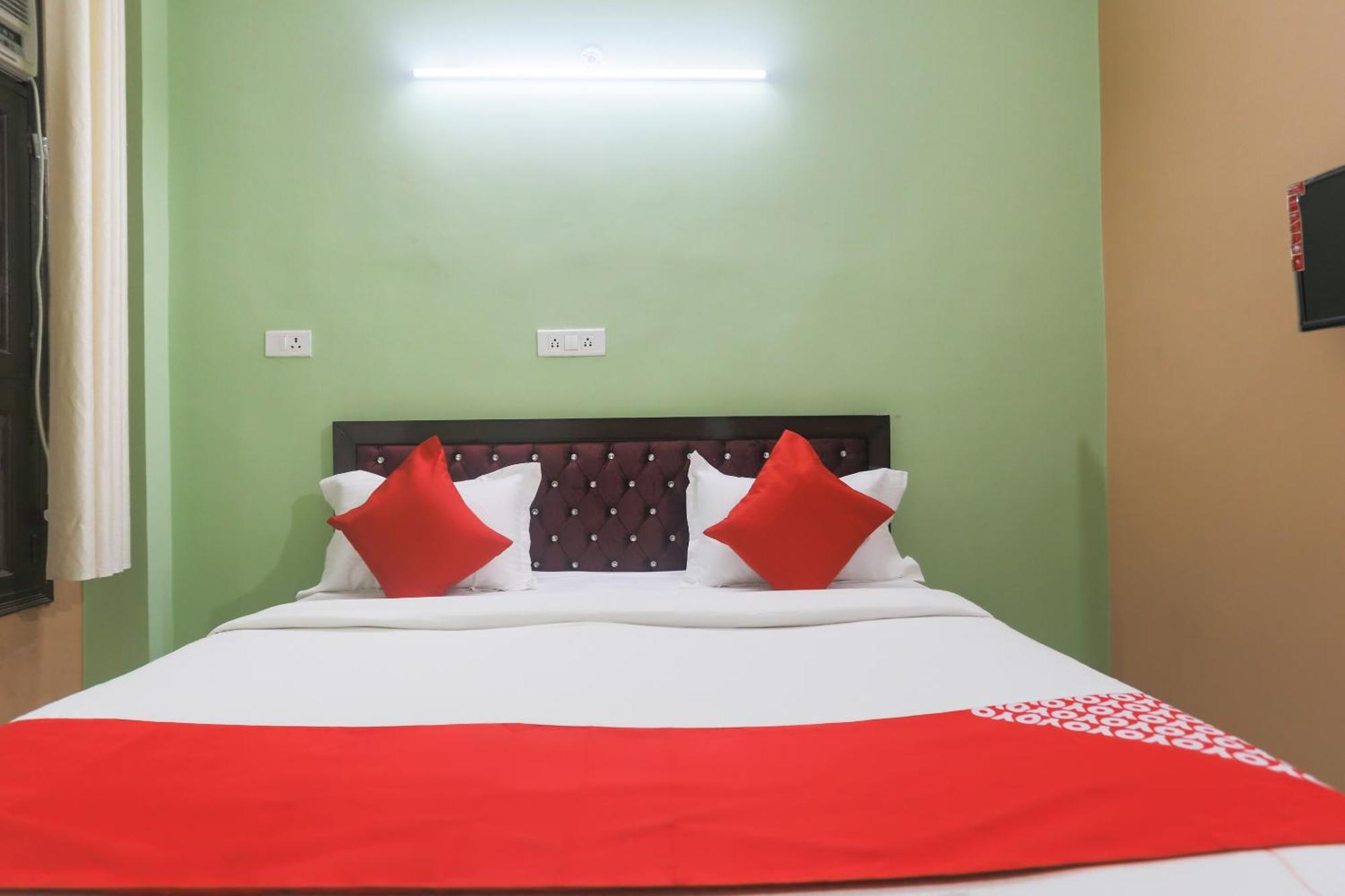 Hotel O Gdd Kuteer Noida Esterno foto