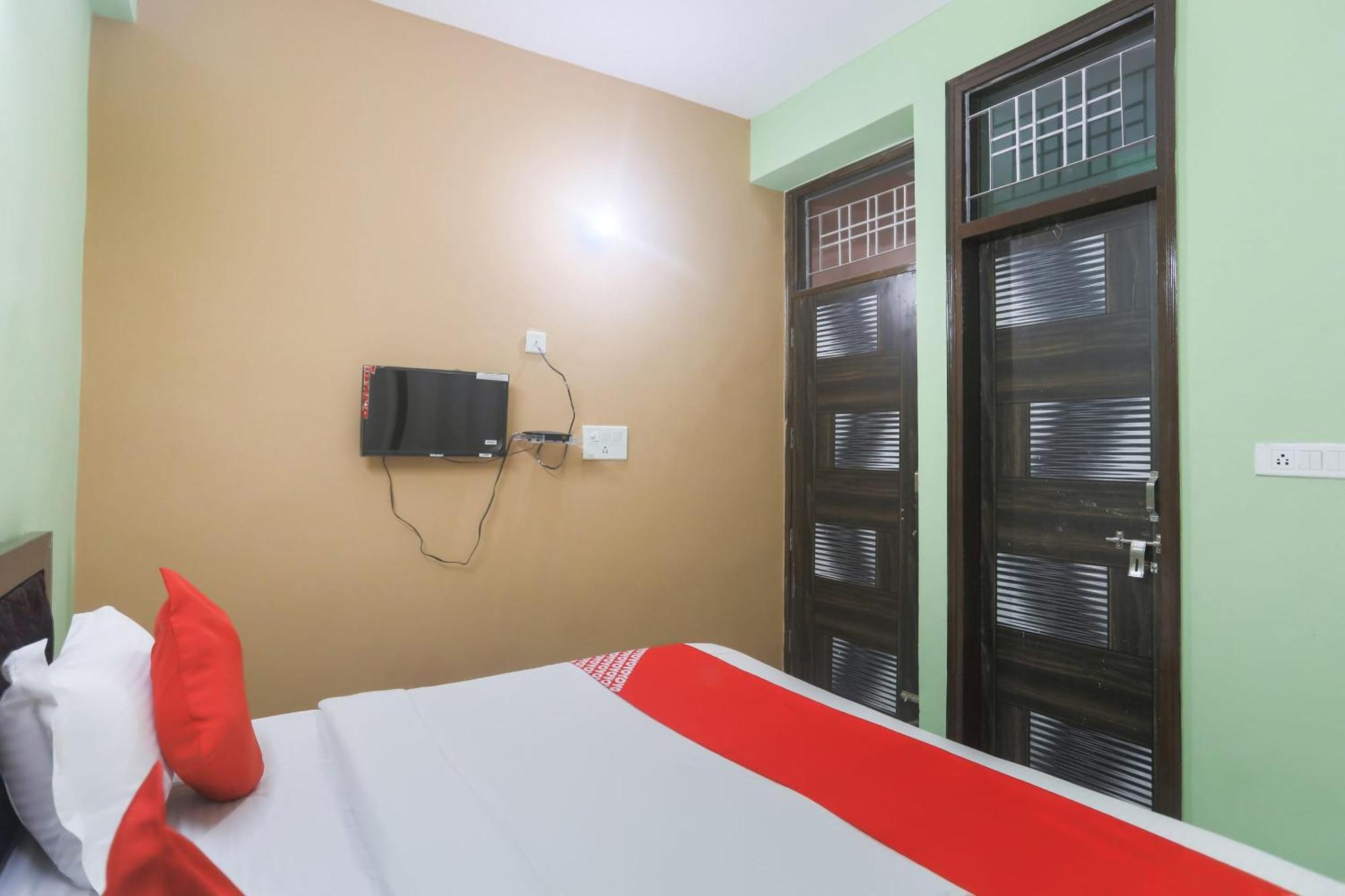 Hotel O Gdd Kuteer Noida Esterno foto